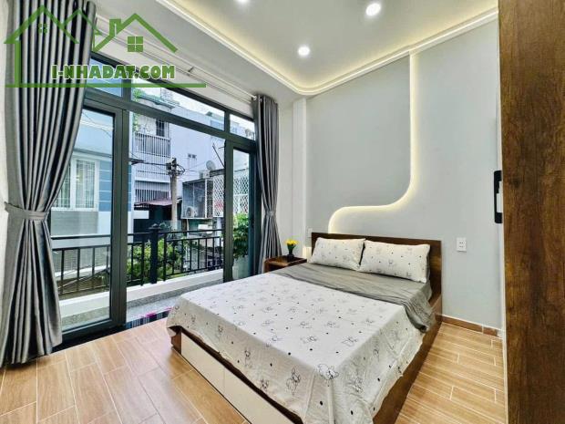 Chủ nhà kẹt tiền, Bán gấp Nhà Quận 5 💸 2ty8 50m2 - 1