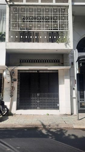 Bán nhà mặt tiền Trần Quý Khách, p Tân Định, Q1, Cn 65m2 chỉ 20 tỷ