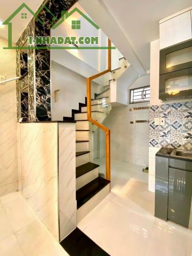 Bán nhà mặt tiền Trần Quý Khách, p Tân Định, Q1, Cn 65m2 chỉ 20 tỷ - 4