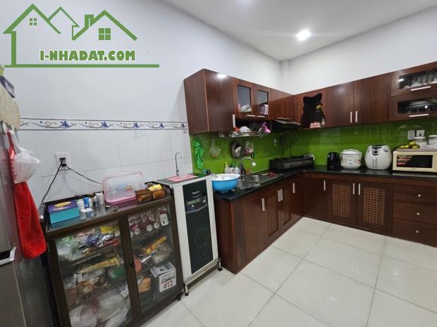 Bán nhà Phường 10 Tân Bình, Hồng Lạc, 4 tầng 3PN, giá 5tỷ599 - 1