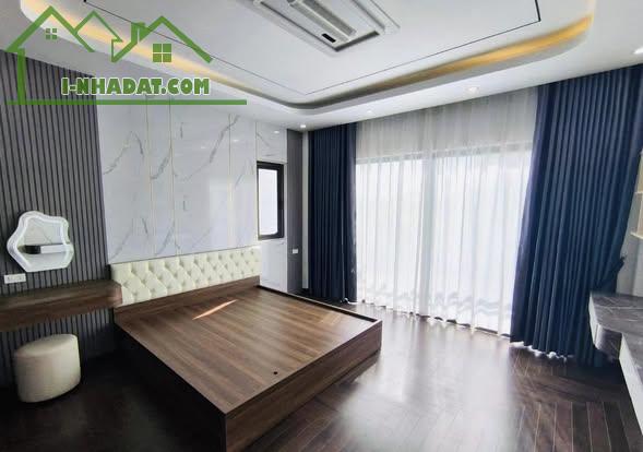 NHÀ PHỐ  PHỐ TRẠM LONG BIÊN 43M2 x 7T MT 4.4M CHÀO 16.35 TỶ 3 Ô TÔ TRÁNH - FULL NỘI THẤT - 2