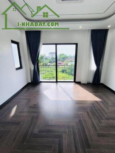 NHÀ PHỐ  PHỐ TRẠM LONG BIÊN 43M2 x 7T MT 4.4M CHÀO 16.35 TỶ 3 Ô TÔ TRÁNH - FULL NỘI THẤT - 3