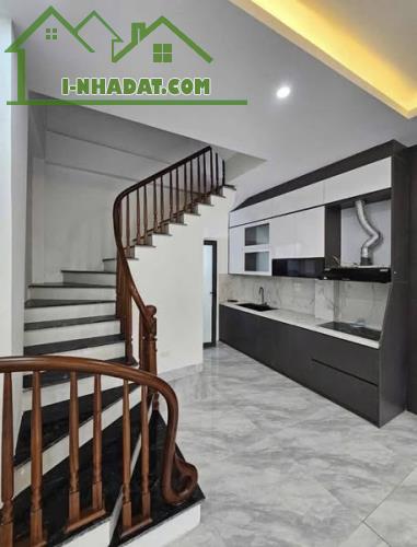 SIÊU PHẨM CỔ LINH-BÁN NHÀ ĐỐI DIỆN AEON LONG BIÊN-GẦN PHỐ-6 TẦNG THANG MÁY-FULL NỘI THẤT-D - 2