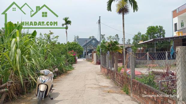 Bán gấp đất nền Hòa Phong giá 6xx  diện tích đẹp, ô tô tới đất, dân cư đông