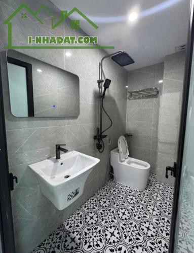 Bán gấp nhà 36m Phụng Châu- Chương Mỹ đường 5m - 2,8 tỷ  Vị trí đẹp, ô tô vào tận nơi, - 4