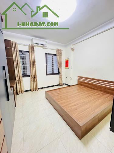 Bán nhà 39m 4 tầng 5 ngủ 2 thoáng trước sau cực hiếm tại Thạch Bàn Long Biên - 2