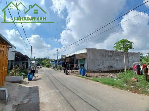 Cần bán lô đất trong khu dc Tân Đức, Đức Hòa, Long AN - Diện tích 5x25=125m2, full thổ - 2