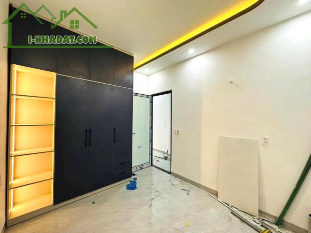 Bán Nhà 2 Tầng Full Nội Thất – P. Phước Vĩnh - Cách đường Đào Tấn chỉ 200m - 3