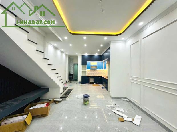 Bán Nhà 2 Tầng Full Nội Thất – P. Phước Vĩnh - Cách đường Đào Tấn chỉ 200m - 5