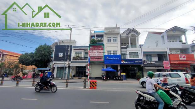 Nhà lầu mặt tiền Trần Hoàng Na, Ninh Kiều, Cần Thơ - 12 tỷ