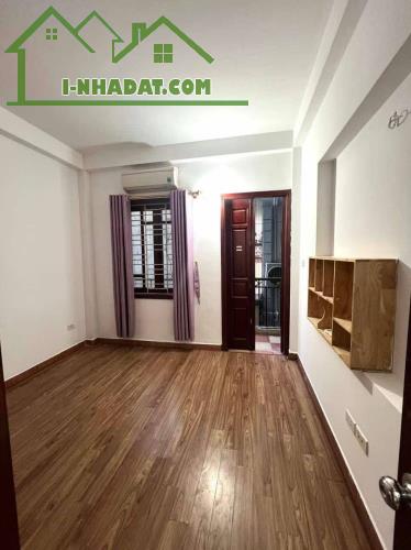 HOT!!! NHÀ PHỐ YÊN HOÀ - 1 NGOẶT VÀO ĐẾN NHÀ - GẦN PHỐ, GẦN XE - NGÕ THOÁNG, RỘNG - 1