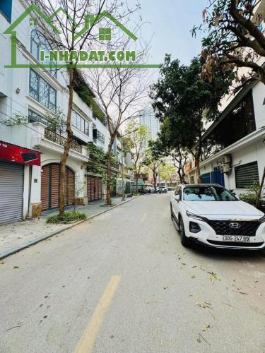 NHÀ PHÂN LÔ PHỐ HẠ YÊN QUYẾT, YÊN HÒA - 70M² x 5 TẦNG - Ô TÔ TRÁNH - KINH DOANH - GIÁ