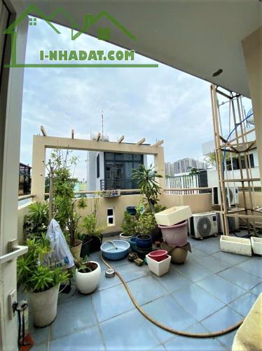 HƠN 6 TỶ NHÀ HẺM XE HƠI QUẬN 3 - GẦN MT NGUYỄN ĐÌNH CHIỂU - 35M2 5 TẦNG 5PN - ĐA CÔNG NĂNG - 4