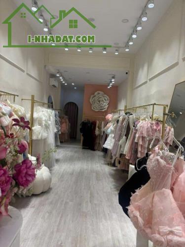 💥💥 MẶT PHỐ MAI HẮC ĐẾ - PHỐ CỔ - VIP - HIẾM NHÀ BÁN - KINH DOANH ĐỈNH - Vị trí quá đẹp, - 3