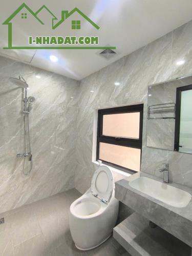 💥BÁN NHÀ SÀI ĐỒNG. 38m2- 7 tầng, 10 tỷ.  ô tô ngủ trông nhà. Thằng máy . Phố siêu VIP. - 5