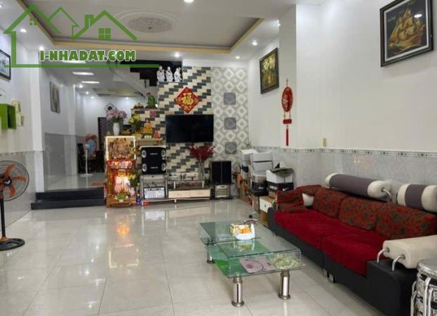 Bán Nhà Mặt Tiền khu Tên Lửa, 100m2, 4 Tầng, chỉ nhỉnh 14 tỷ