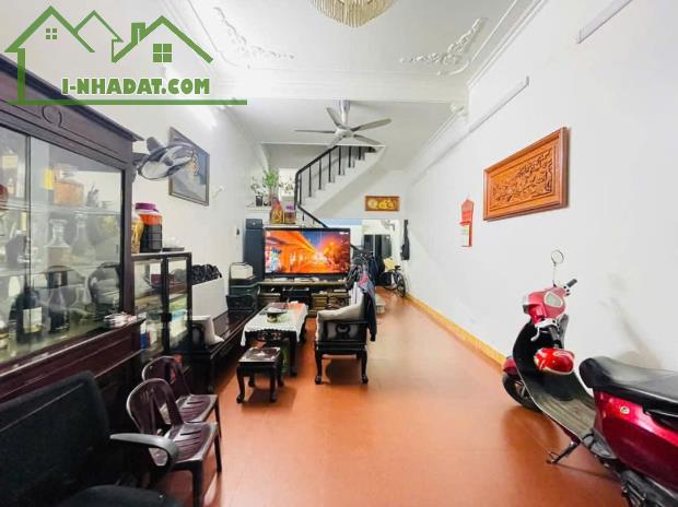 NHÀ MẶT PHỐ - LÔ GÓC 3 THOÁNG – VIEW CÔNG VIÊN – Ô TÔ VÀO NHÀ – NGÃ TƯ LÊ DUẨN – ĐẠI CỒ VI - 4