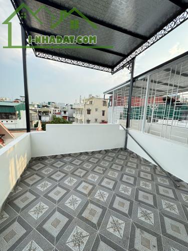 Bán nhà Lĩnh Nam Hoàng Mai 30m 5 tầng – Ô tô cách 10m – Đông Thiên, Hoàng Mai – 6.8 tỷ lh - 3