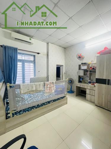 Cần Bán nhà🏘️ hẻm xe tải 7m - gần Bệnh Viện Quận 12. ( Tân thới Hiệp) ♦️ 72m2 chỉ 4❌tỷ nh - 4