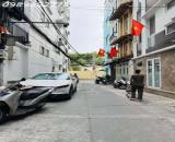 SÁT MẶT TIỀN ĐƯỜNG NGUYỄN TRÃI - XE HƠI ĐỖ CỬA - 4 TẦNG - KHU VỰC AN NINH DÂN TRÍ.