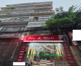 Bán nhà phố Trần Quốc Hoàn, khu phân lô, đường rộng, to ô tô tránh,  DT: 42m, 5 tầng