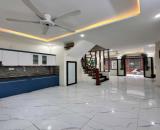 Bán Nhà Nguyễn Lam, Phường Phúc Đồng, 45m2, 5T giá 6,8 tỷ (Lô góc)