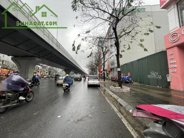 Bán nhà Mặt Phố Minh Khai, HBT: 90m2/Mặt tiền khủng 8.2m - 61 Tỷ, Vỉa hè rộng - 1