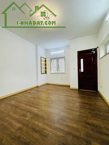 Mặt ngõ Trương Định ô tô tránh, hai mặt thoáng, ngõ thông, nhà đẹp long lanh 60m 8.75 tỷ - 3