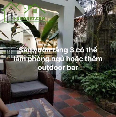BÁN NHÀ KIỂU BIỆT THỰ PHỐ ÂU CƠ, TÂY HỒ, Ô TÔ TRÁNH, LÔ GÓC, SÁT HỒ,  DT 90M* MT 8M* GIÁ 3 - 3