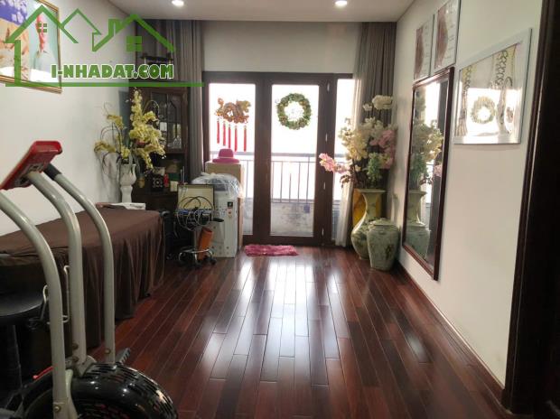 Bán nhà phân lô Doãn Kế Thiện 54m2 x 4 tầng, ngõ ô tô tránh, giá 17,5 tỷ