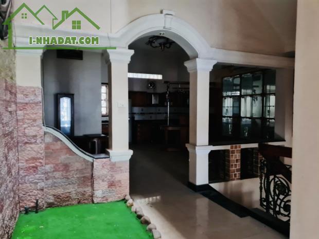 Nhà 5 mới tầng hẻm Xe hơi Thành Thái, Quận 10, Ngang 6m, Giá 25.5 Tỷ