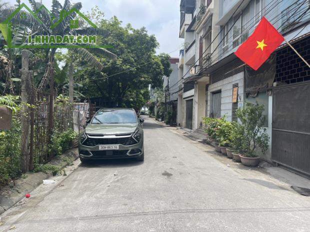 NHÀ THẠCH BÀN, LÔ GÓC, Ô TÔ TRÁNH, VIEW THOÁNG VĨNH VIỄN, VỊ TRÍ ĐẸP NHẤT KHU VỰC