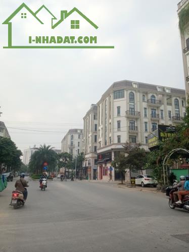 Bán đất Dọc Bún, La Khê, Hà Đông 2 mặt đường cực hiếm, 50m2 ô tô kinh doanh hơn 12 tỷ