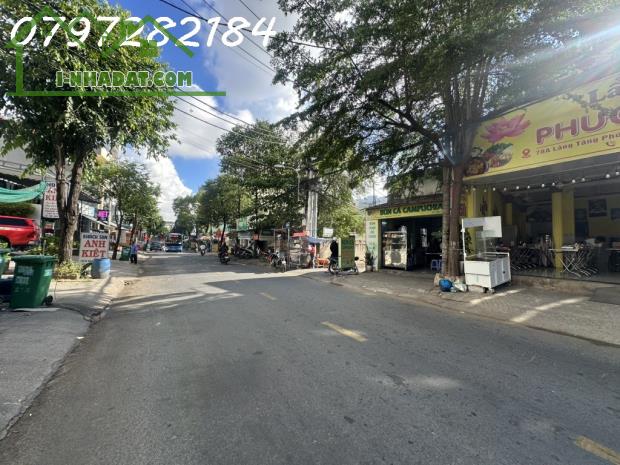 Bán nhà mặt phố 120m2, 13,5 tỷ tại Làng Tăng Phú, Tăng Nhơn Phú A, Q9, TP. - 3