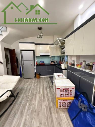 SIÊU PHẨM NGỌC THỤY – NHÀ ĐẸP 5 TẦNG – NGÕ THÔNG ÔTÔ ĐỖ – 6,45 TỶ - 2