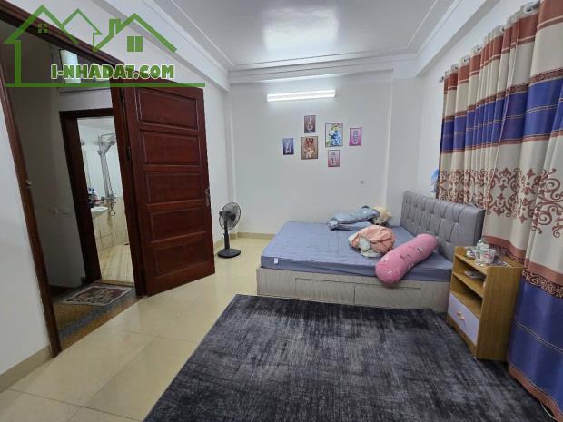 SIÊU PHẨM NGỌC THỤY – NHÀ ĐẸP 5 TẦNG – NGÕ THÔNG ÔTÔ ĐỖ – 6,45 TỶ - 3