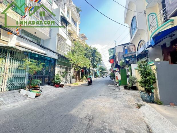 NẮM NGAY SIÊU PHẨM GIÁ TỐT NHẤT QUẬN 11! NHÀ MỚI 4 TẦNG BTCT, 4PN, 3 WC, SÂN THƯỢNG