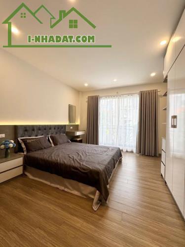 BÁN NHÀ 4 TẦNG, HẺM XE HƠI 4m THÔNG, GẦN CHỢ NGA TPHCM Q1 - 4x20m, GIÁ 13.9 TỶ - 1