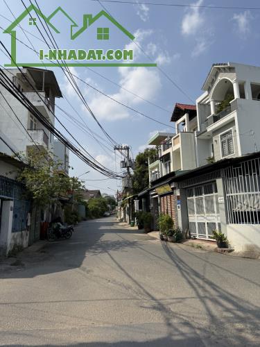 🏡🏡 CHỦ GỬI NHÀ 2 MẶT TIỀN HẺM TRƯỚC SAU 1 TRỆT 1 LỬNG 80 M² (4,6 × 19) 3 PHÒNG NGỦ