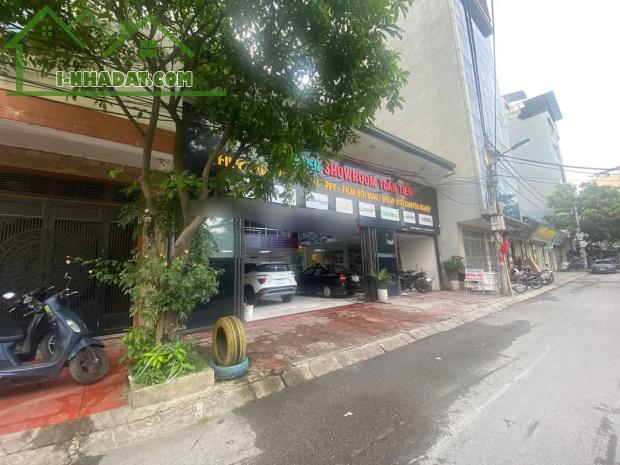 Bán nhà phố Nguyễn Khánh Toàn hợp xây văn phòng, nhà hàng, cà phê, showroom, chỉ 82 tỷ.
