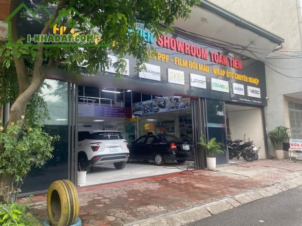 Bán nhà phố Nguyễn Khánh Toàn hợp xây văn phòng, nhà hàng, cà phê, showroom, chỉ 82 tỷ. - 1