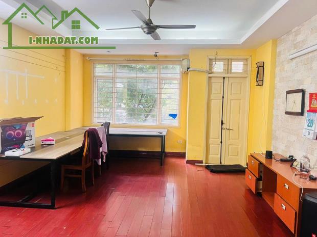 PL TRUNG KÍNH - Ô TÔ - KINH DOANH DT 65m2 5 tầng mặt tiền 5.1m Giá 36 tỷ - 2