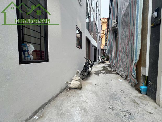 Chính chủ gửi bán nhà riêng Thạch Bàn cực đẹp 34m2 6 tầng thang máy oto đỗ cửa giá 7,85 tỷ - 3