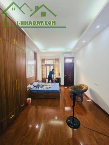 Bán nhà lô góc, khu phân lô, vỉa hè ô tô tránh phố Hoàng Quốc Việt, Cầu Giấy, 47m x 5T, - 1