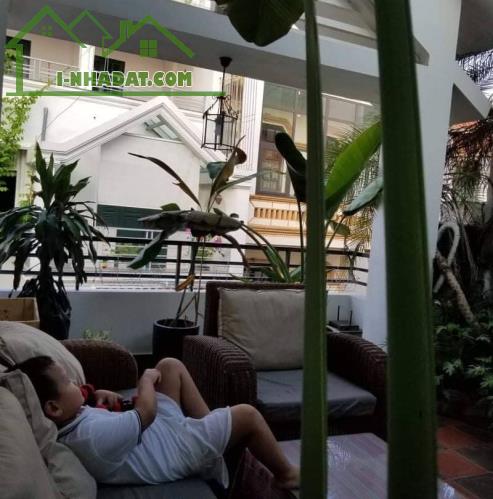 Bán Nhà P/Lô 2 Ô Tô Tránh Quận Tây Hồ 90m4T MT8m Lô Góc VIEW Hồ Tây 31,5 Tỷ Âu Cơ. - 1