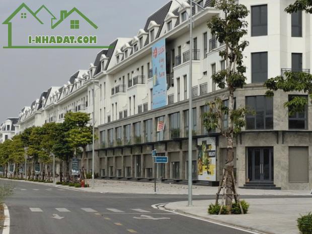BÁN NHÀ PHỐ 5 TẦNG MẶT ĐẠI LỘ NAM SÔNG MÃ ĐỐI DIỆN VINHOMES CHỈ VỚI VỐN 3 TỶ