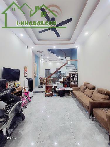 Bán nhà Trường Chinh Phường 12 Tân Bình, 47m2, HXH, 4 tầng, giá chỉ 4,85 tỷ TL