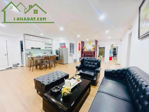 Cho thuê căn hộ cao cấp- Tứ Hiệp Plaza 3N1k diện tích 124m2