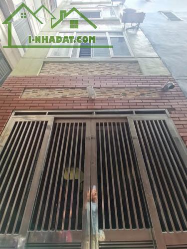 (Chính chủ) Cho thuê nhà 38m2 x 6 tầng đường Mỹ Đình 1, Quận Nam Từ Liêm.