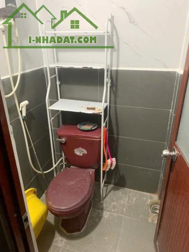 Cho thuê NNC trệt, lầu Phường 4 Quận 8. Giá 5 triệu - 4